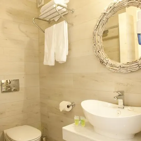 Island View 3* خْريسيا أموذيا